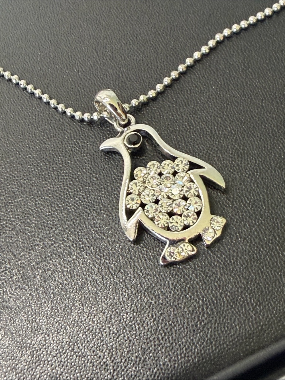 Silver Tone Rhinestone Crystal Penguin Pendant Necklace 16" Ball Chain